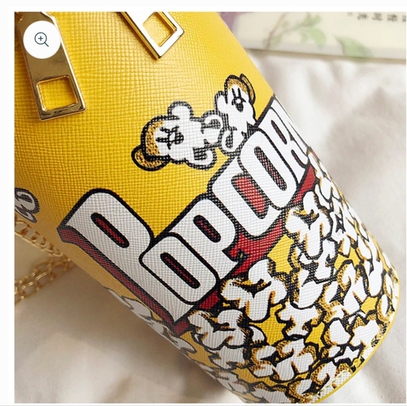 NIP Women's Popcorn Crossbody Cylindrical Bag With Gold toned chain - Picture 2 of 5